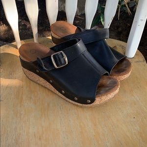 Christian Divat Black Wedge with cork heel